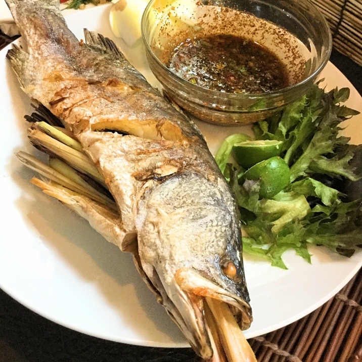 ☆★タイ風♪魚のレモングラス焼きと海鮮のタレ★☆